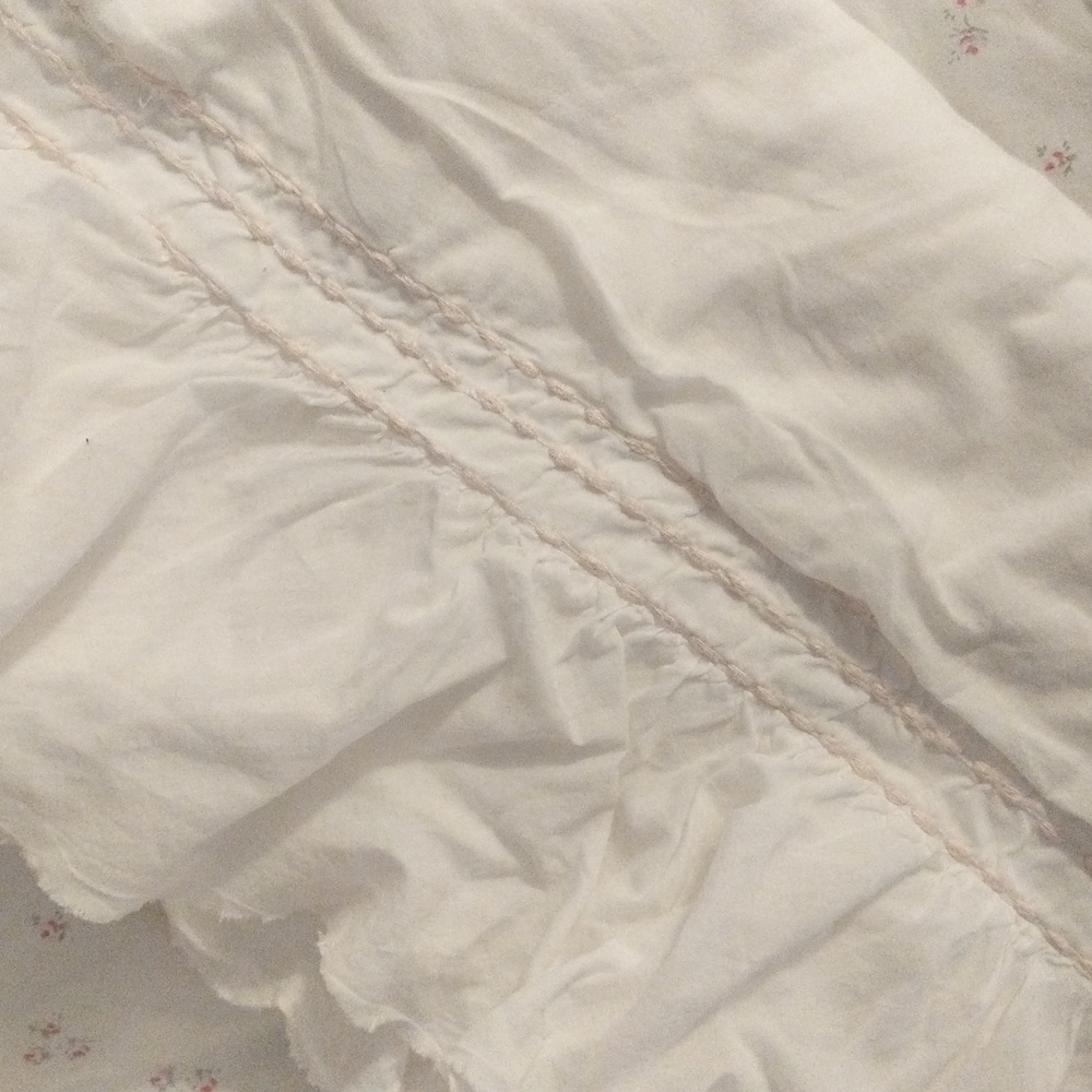 Ruffle Duvet Vintage